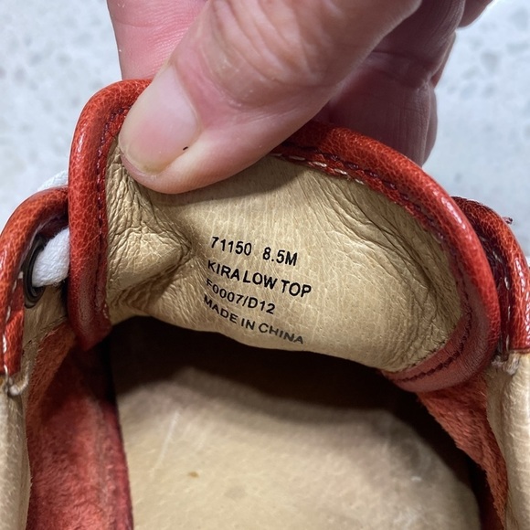 Frye Kira Low top Sneakers Size 8.5 Paprika red leather GUC stylish FLAW - Picture 6 of 9